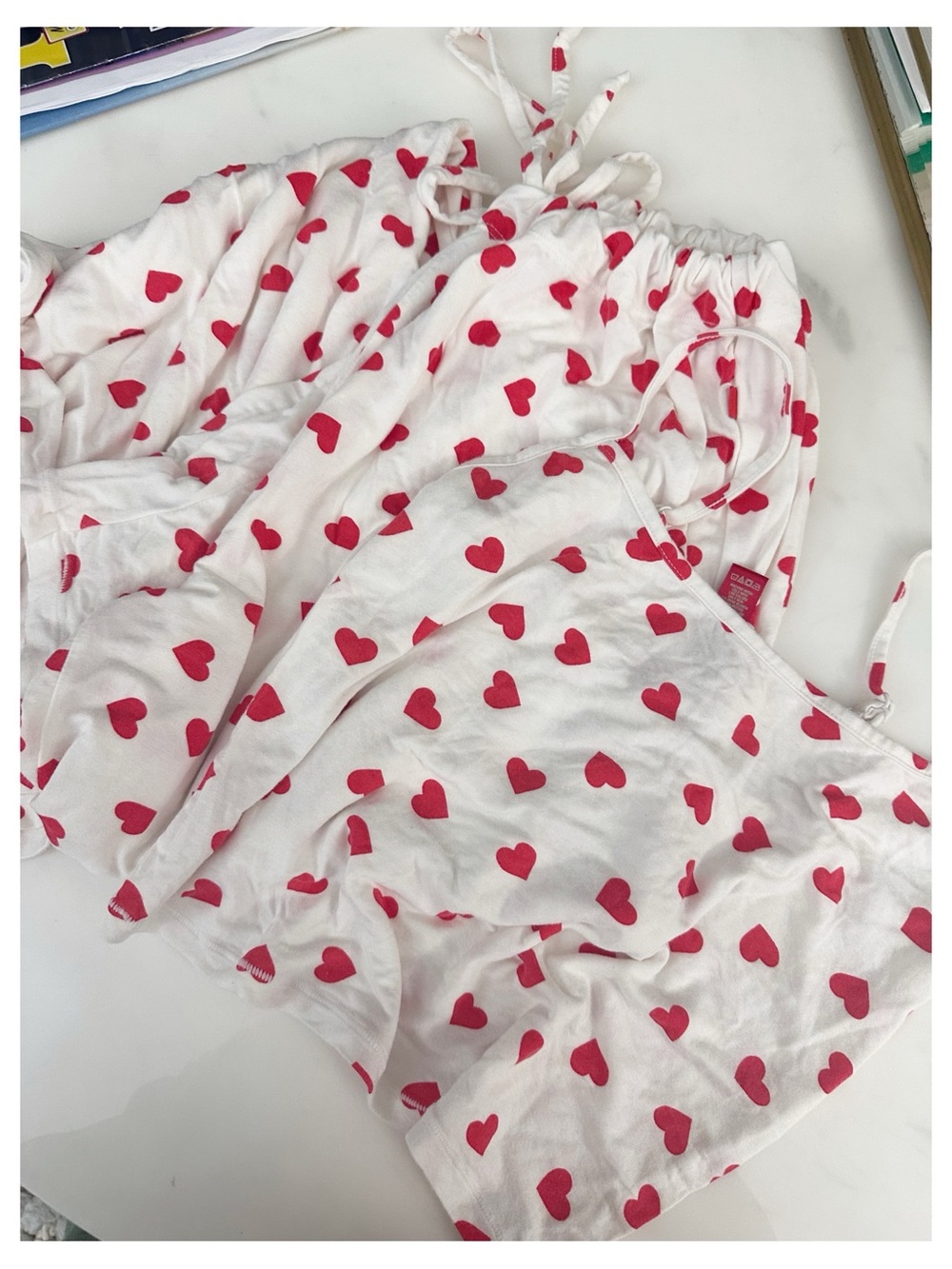 SKIMS Red Heart Pajama Lounge Set Cami Top M Bottoms L Micro Modal Valentine